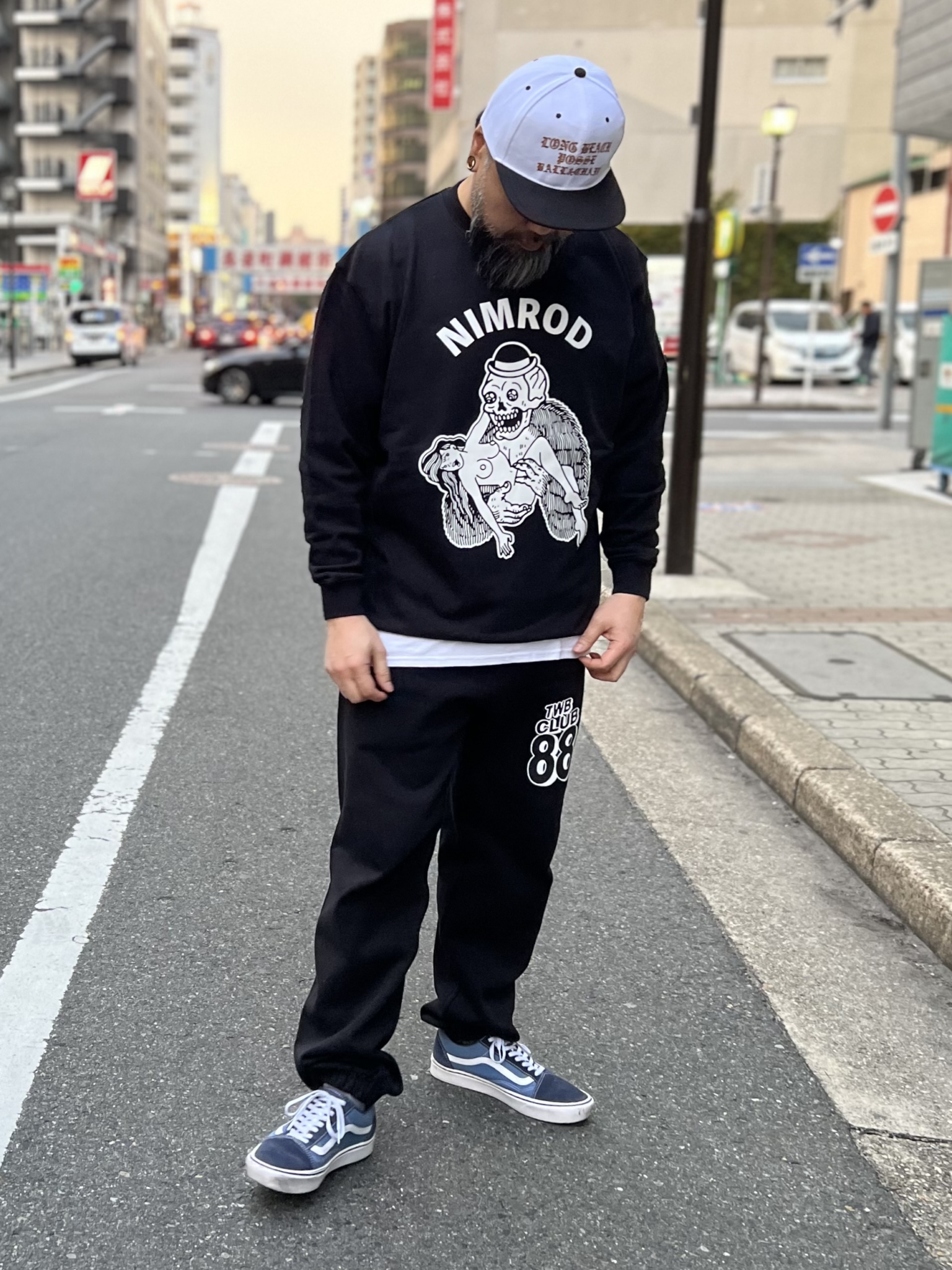“NIMROD” 獣人ニムロド Crewneck Sweat Black